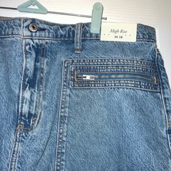 Abercrombie high rise mini skirt - Picture 2 of 4